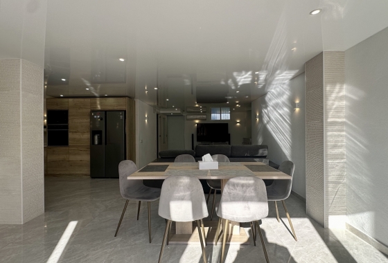 Reventa - Villa - Orihuela Costa - Los Altos