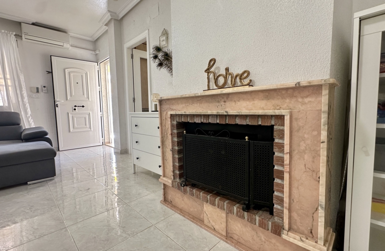 Reventa - Villa - Orihuela Costa - Los Altos