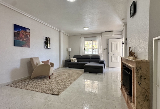 Reventa - Villa - Orihuela Costa - Los Altos