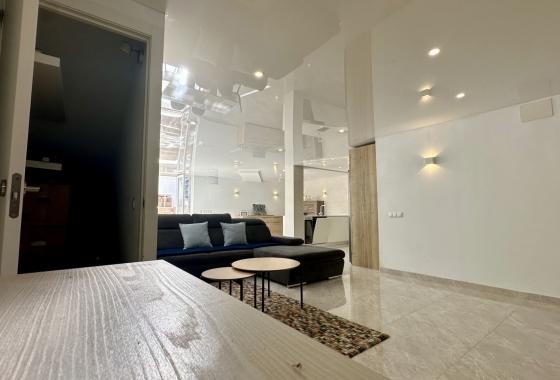 Reventa - Villa - Orihuela Costa - Los Altos