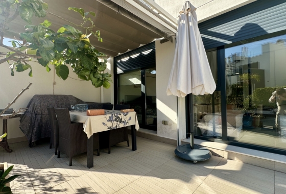 Resale - Apartment / flat - Orihuela Costa - Punta Prima