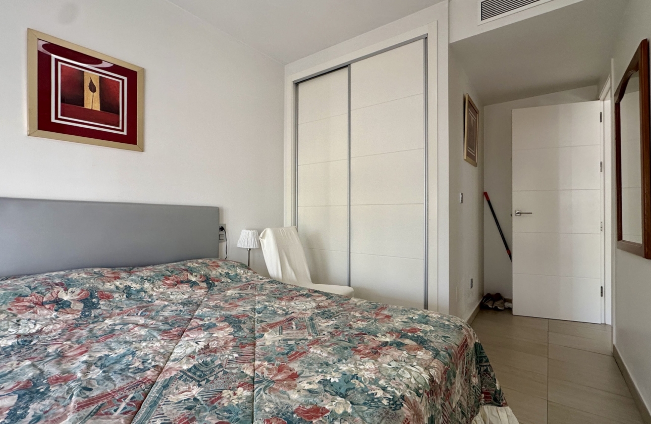 Resale - Apartment / flat - Orihuela Costa - Punta Prima