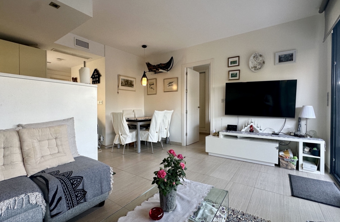 Resale - Apartment / flat - Orihuela Costa - Punta Prima