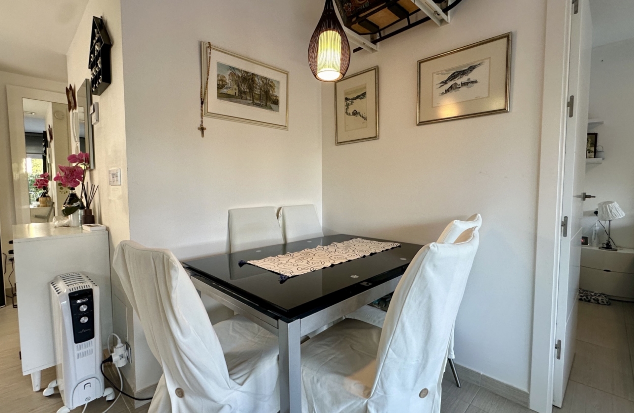 Resale - Apartment / flat - Orihuela Costa - Punta Prima