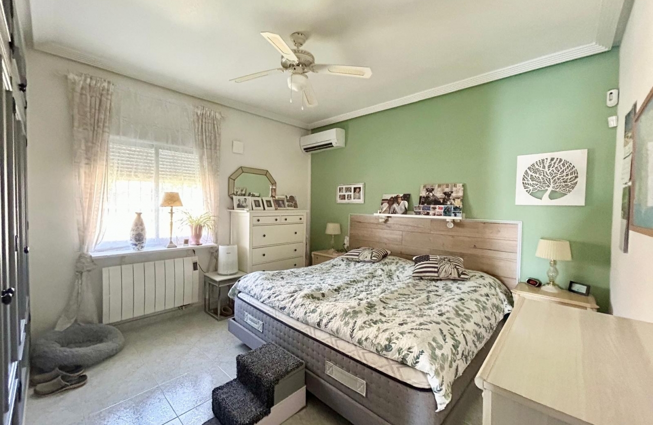 Reventa - Villa - Torrevieja - La Siesta