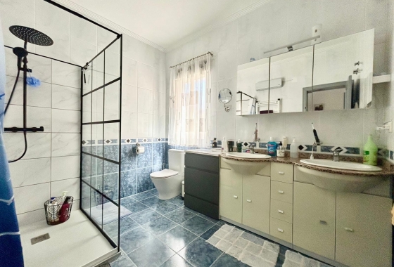 Reventa - Villa - Torrevieja - La Siesta