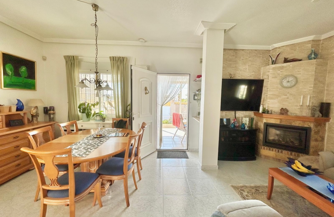 Reventa - Villa - Torrevieja - La Siesta