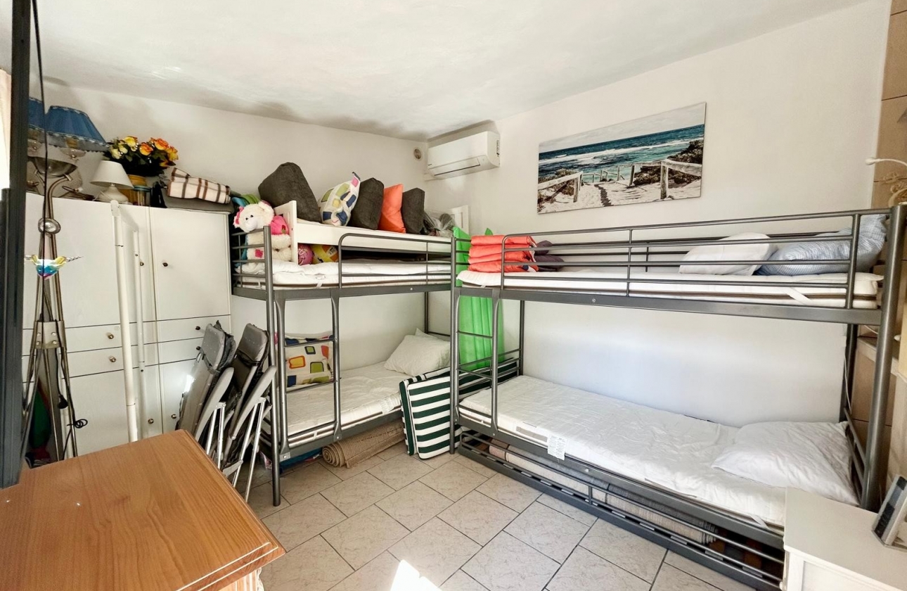 Reventa - Villa - Torrevieja - La Siesta