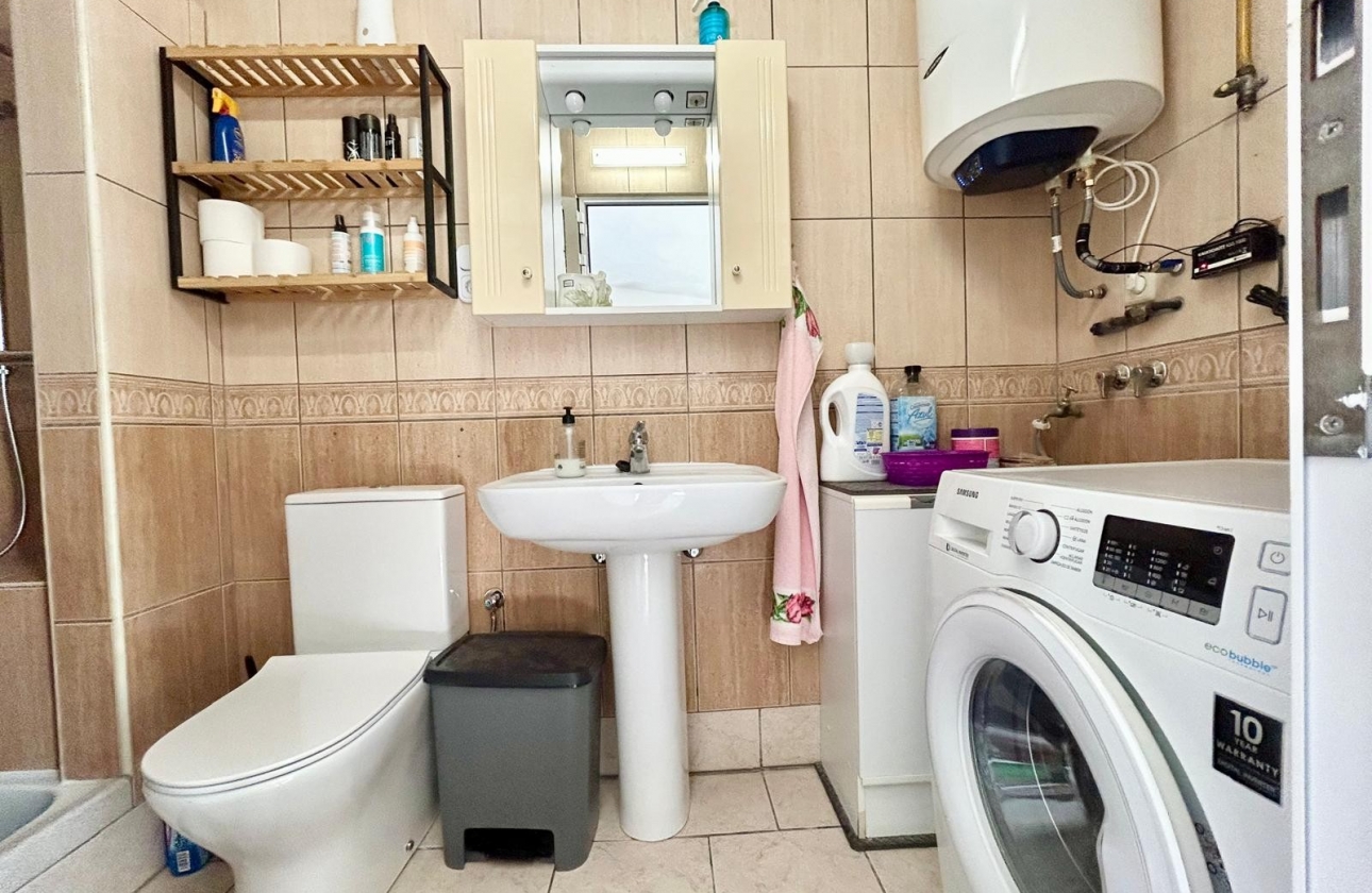 Reventa - Villa - Torrevieja - La Siesta