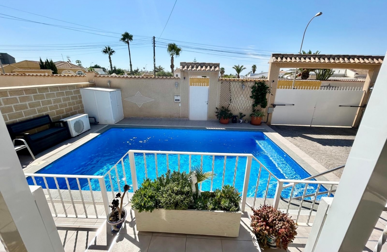 Reventa - Villa - Torrevieja - La Siesta