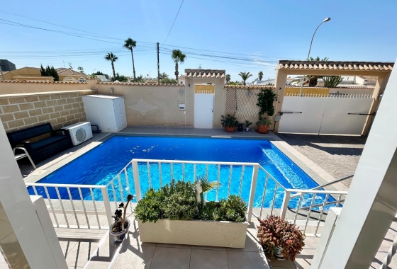 Reventa - Villa - Torrevieja - La Siesta