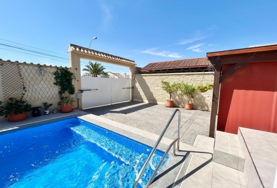 Reventa - Villa - Torrevieja - La Siesta