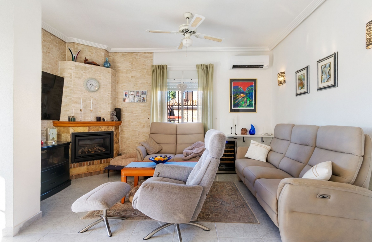 Revente - Villa - Torrevieja - El Chaparral