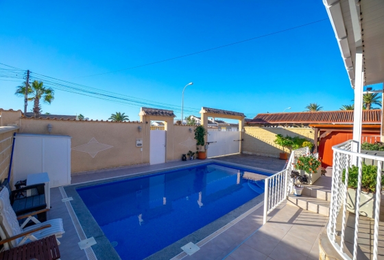 Revente - Villa - Torrevieja - El Chaparral