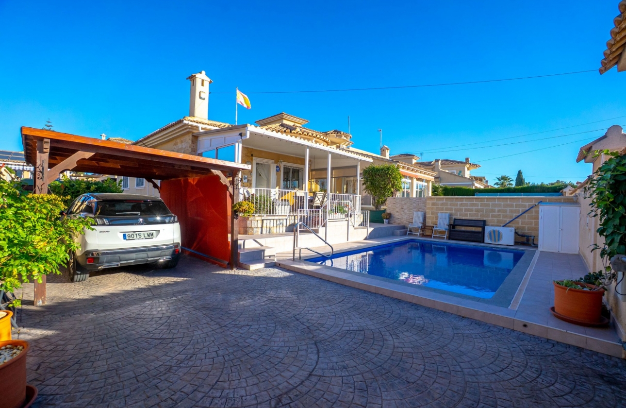 Revente - Villa - Torrevieja - El Chaparral