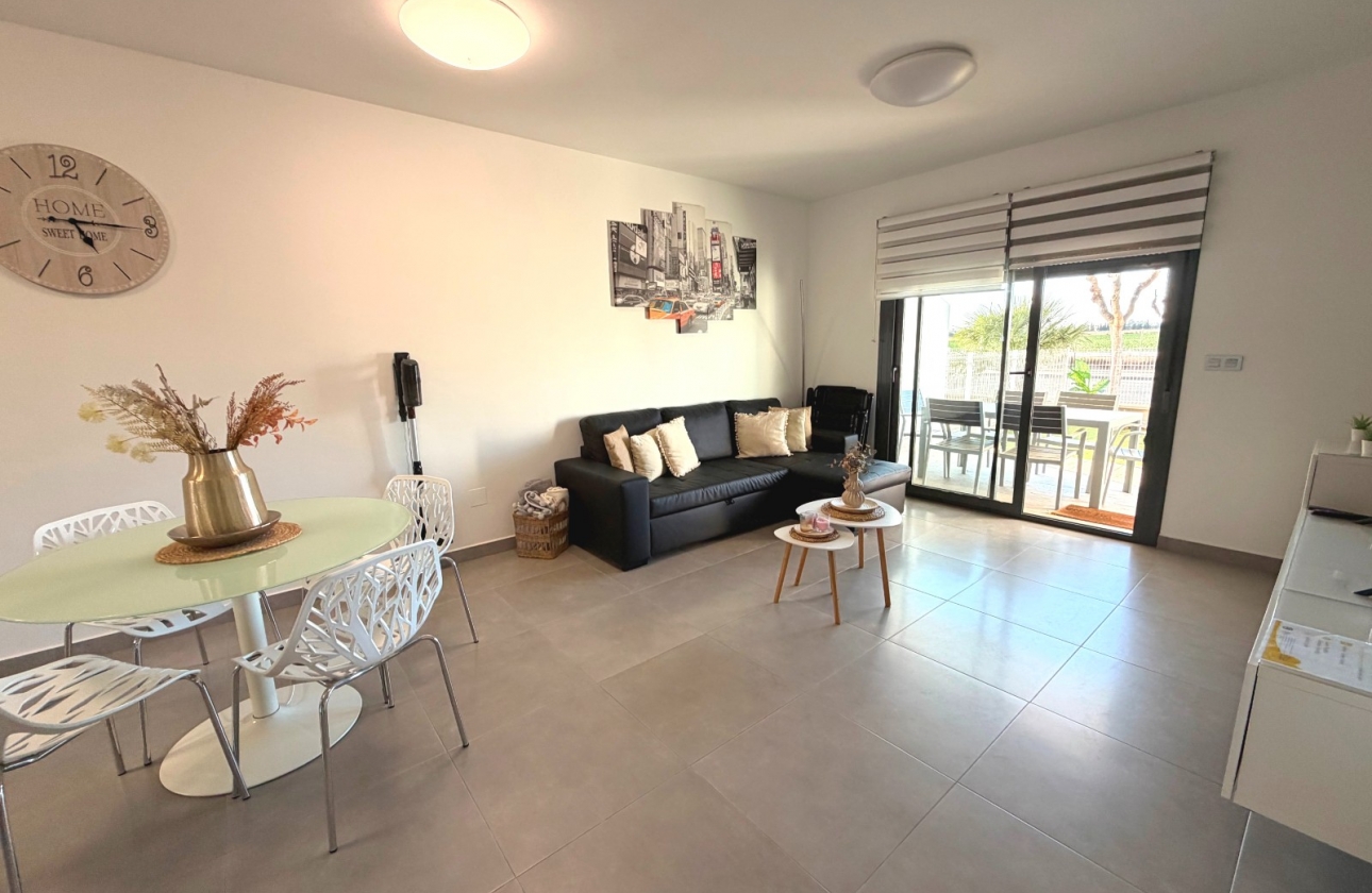 Reventa - Apartamento / piso - Pilar de la Horadada