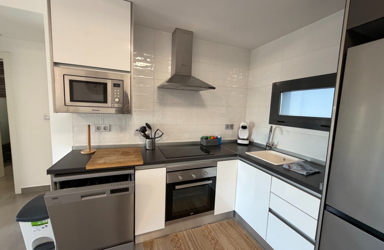 Reventa - Apartamento / piso - Pilar de la Horadada