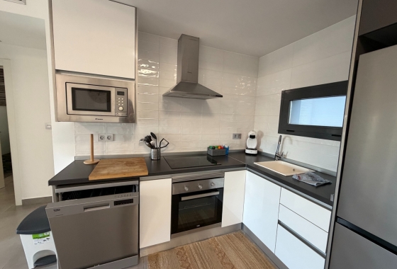 Reventa - Apartamento / piso - Pilar de la Horadada