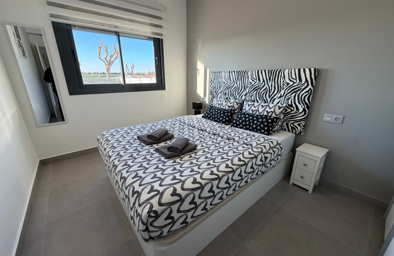 Reventa - Apartamento / piso - Pilar de la Horadada