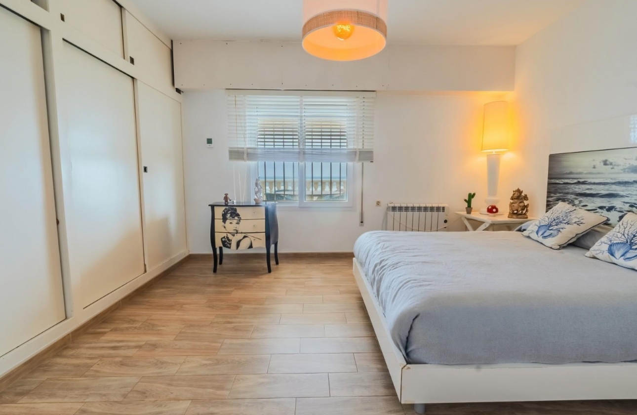 Revente - Villa - La Manga del Mar Menor - Playa del Estacio