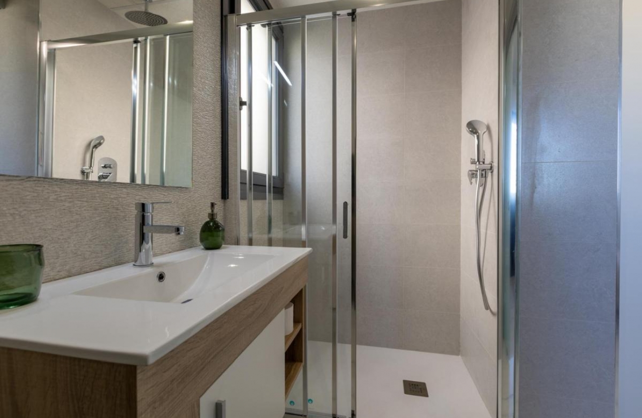 Herverkoop - Appartement / flat - Playa Flamenca