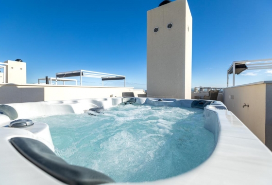 Herverkoop - Appartement / flat - Playa Flamenca