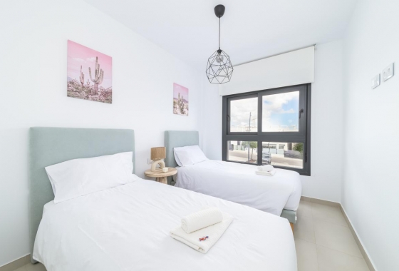Resale - Apartment / flat - Pilar de la Horadada