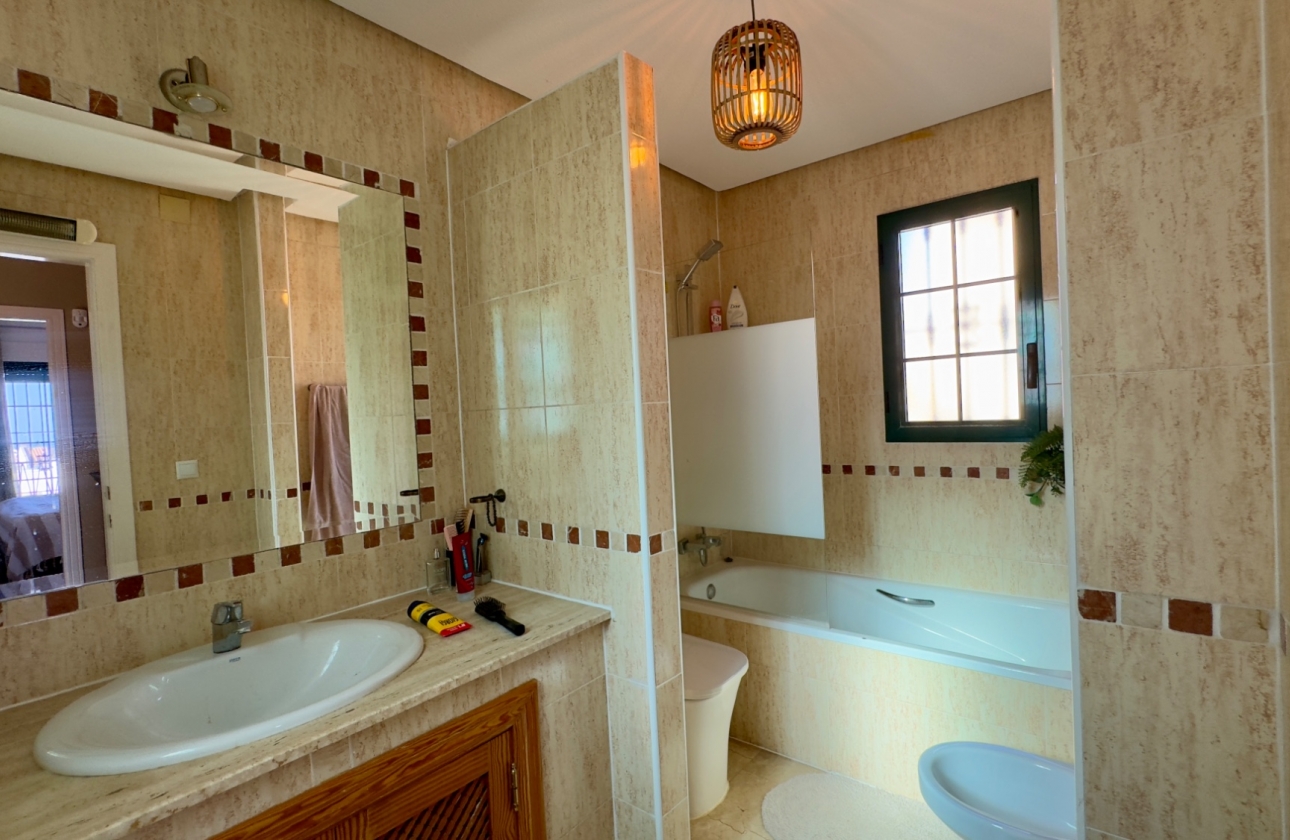 Reventa - Villa - Orihuela Costa - Los Dolses