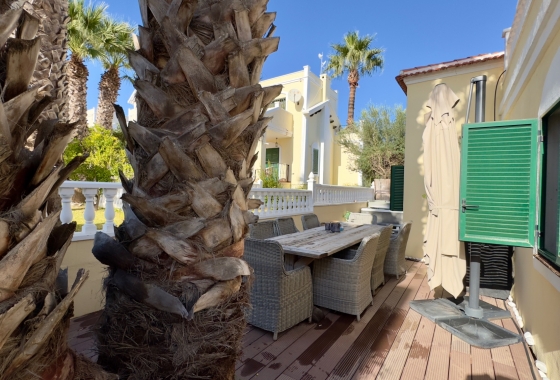 Reventa - Villa - Orihuela Costa - Los Dolses