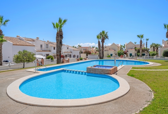Reventa - Villa - Orihuela Costa - Los Dolses