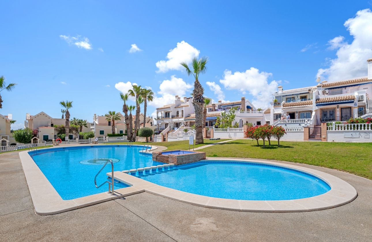 Reventa - Villa - Orihuela Costa - Los Dolses
