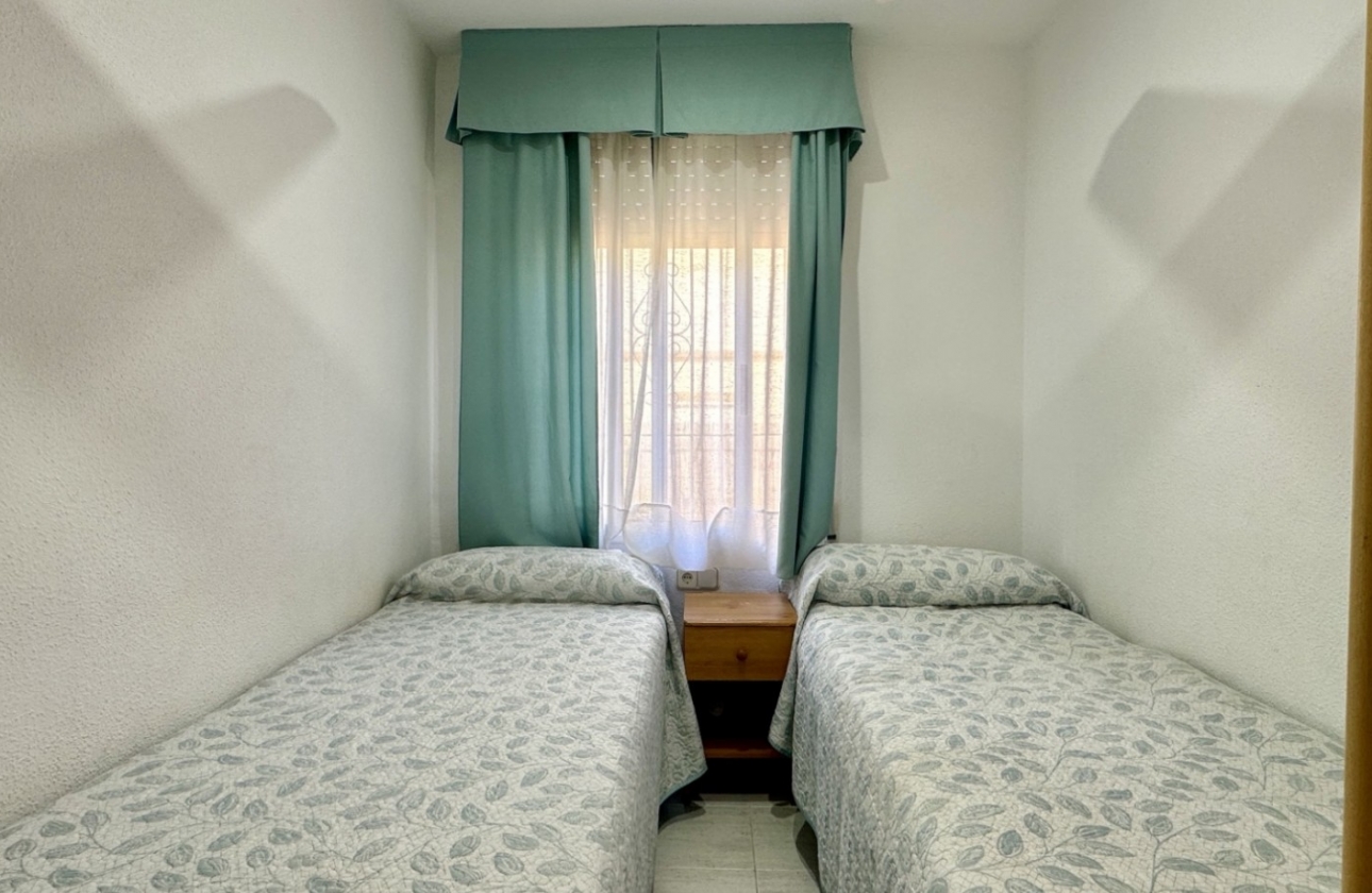 Reventa - Apartamento / piso - Orihuela Costa - Playa Flamenca