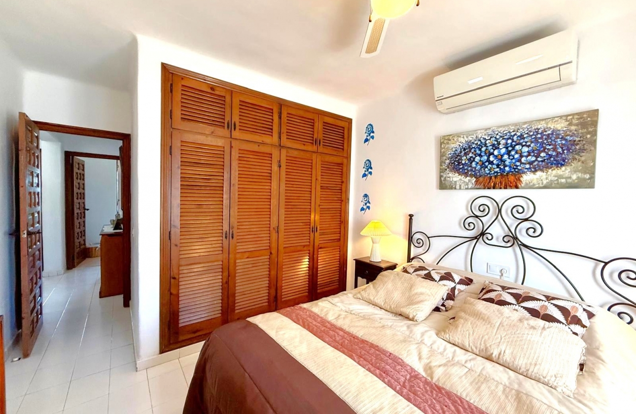 Reventa - Villa - Villamartin