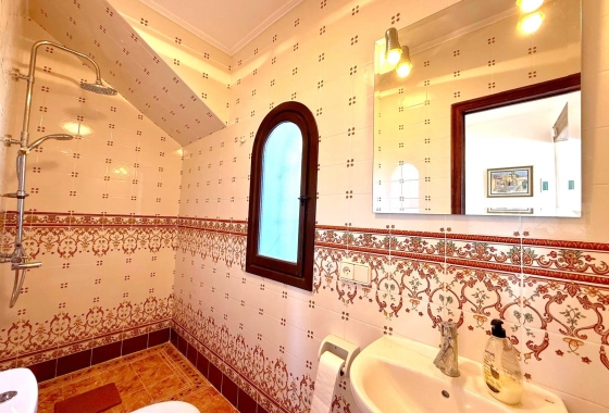 Reventa - Villa - Villamartin