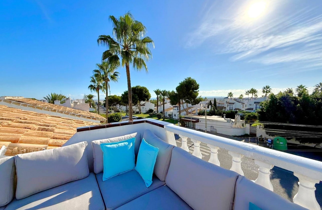 Reventa - Villa - Villamartin