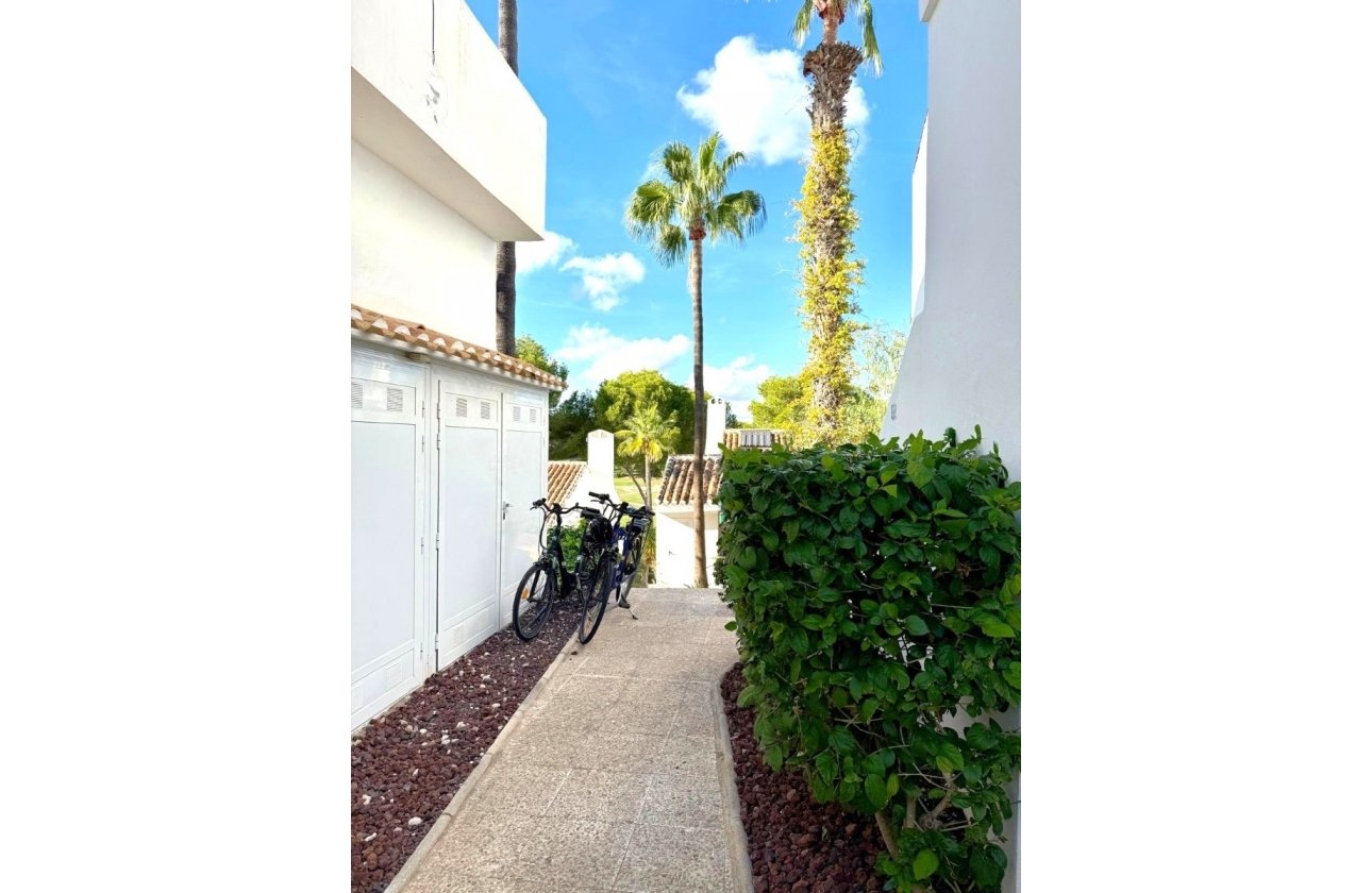 Reventa - Villa - Villamartin