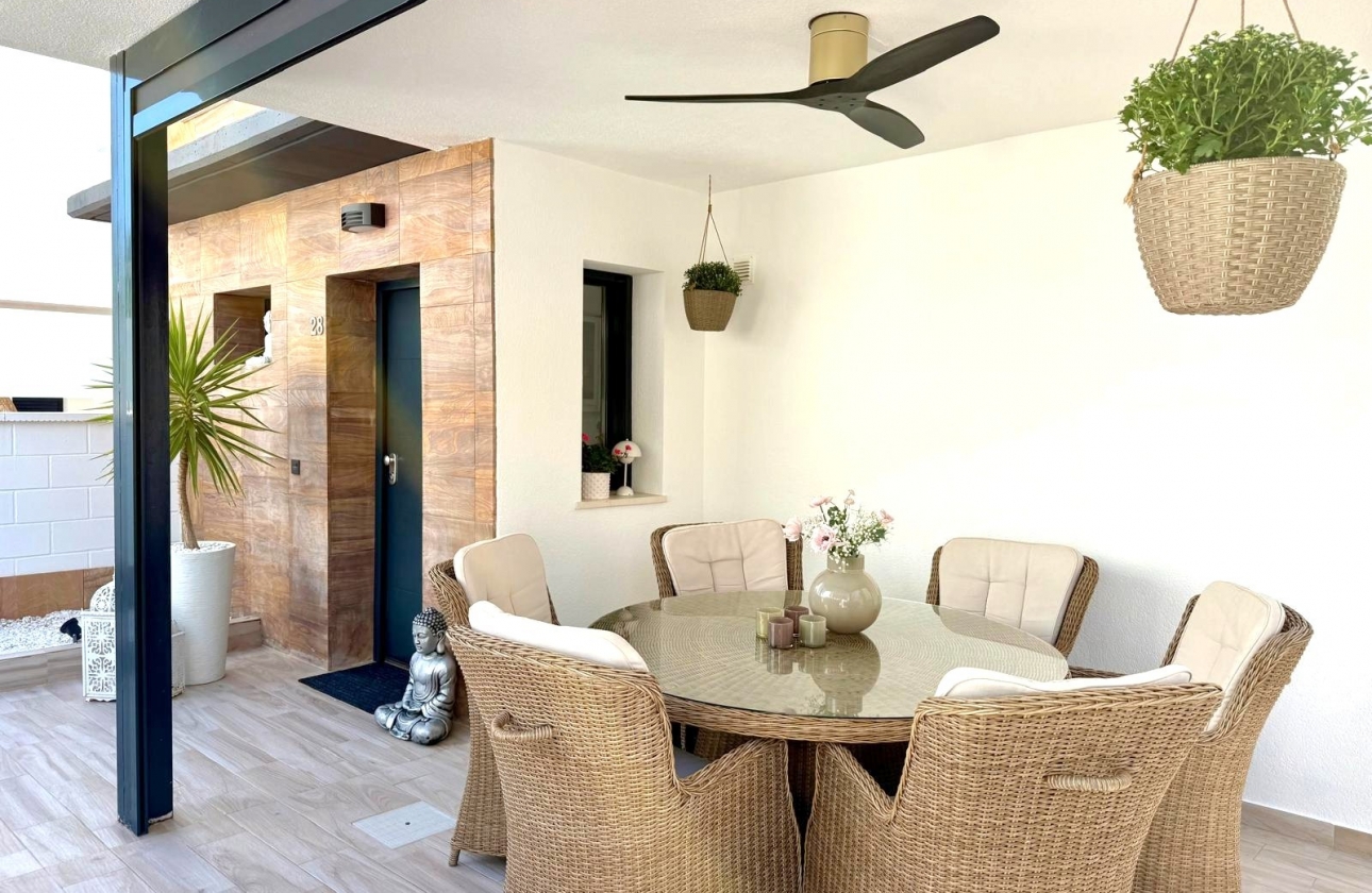 Revente - Villa - Orihuela Costa - Lomas De Cabo Roig