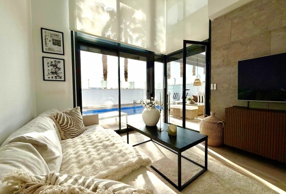 Revente - Villa - Orihuela Costa - Lomas De Cabo Roig