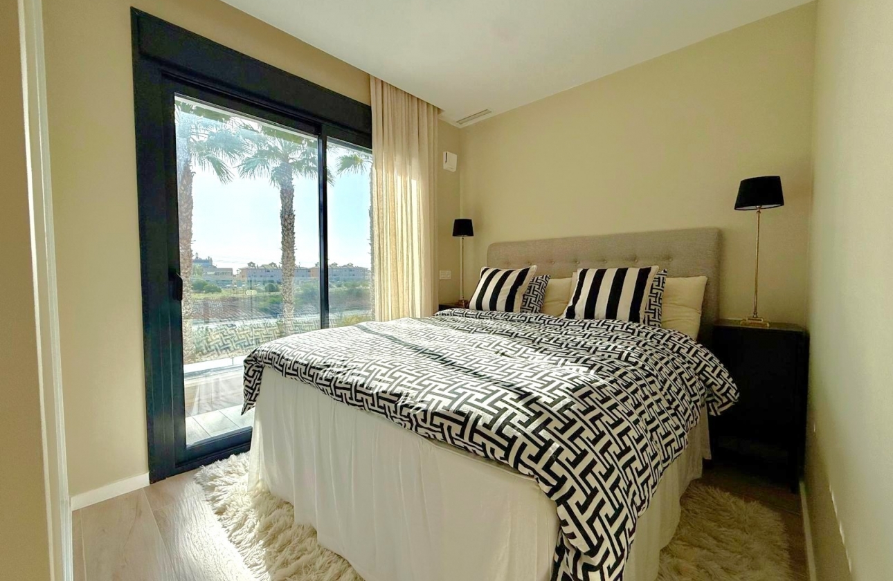 Revente - Villa - Orihuela Costa - Lomas De Cabo Roig