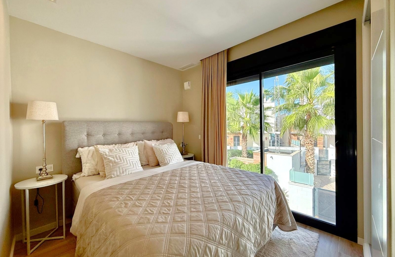 Revente - Villa - Orihuela Costa - Lomas De Cabo Roig