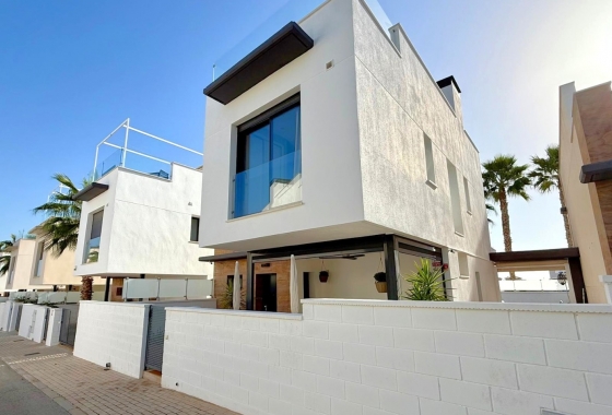 Revente - Villa - Orihuela Costa - Lomas De Cabo Roig