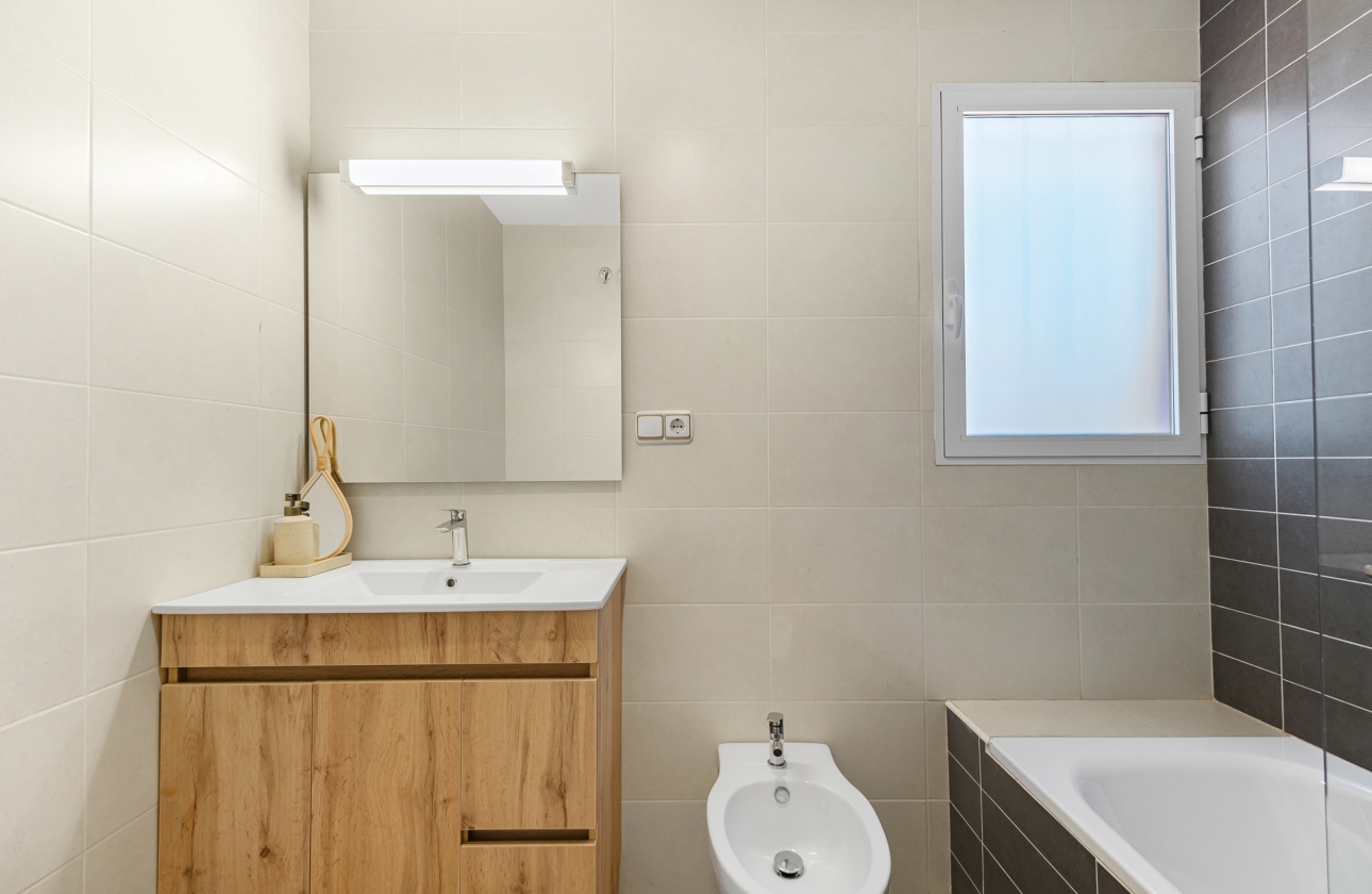 Obra nueva - Apartamento / piso - Orihuela Costa