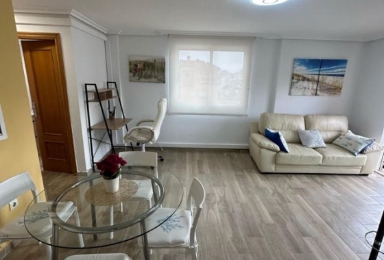 Herverkoop - Appartement / flat - Torrevieja