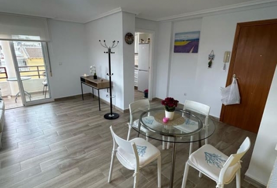Herverkoop - Appartement / flat - Torrevieja
