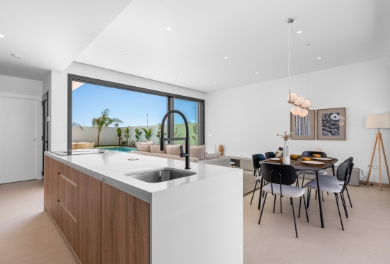 Obra nueva - Villa - Los Alcázares