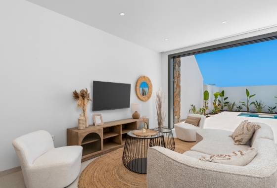 Obra nueva - Villa - Los Alcázares