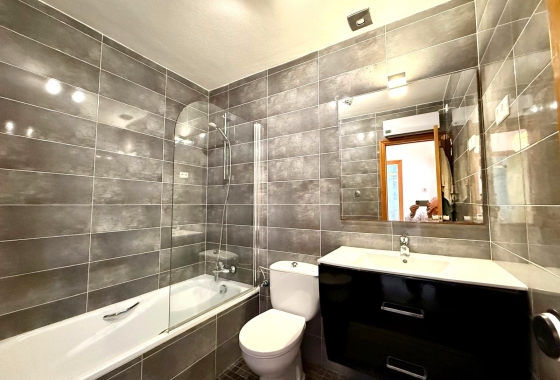 Revente - Villa - Villamartin