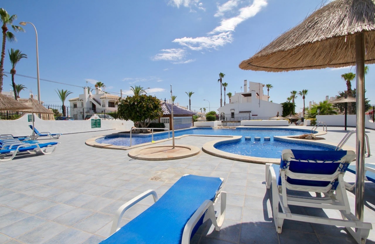 Revente - Villa - Villamartin