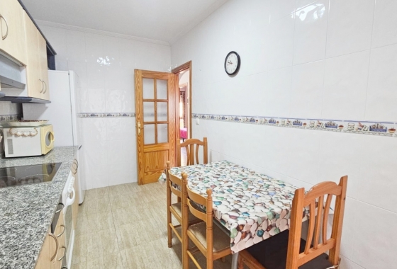 Herverkoop - Huis - Los Alcazares