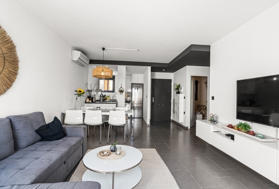 Resale - Apartment / flat - Orihuela Costa - La Zenia